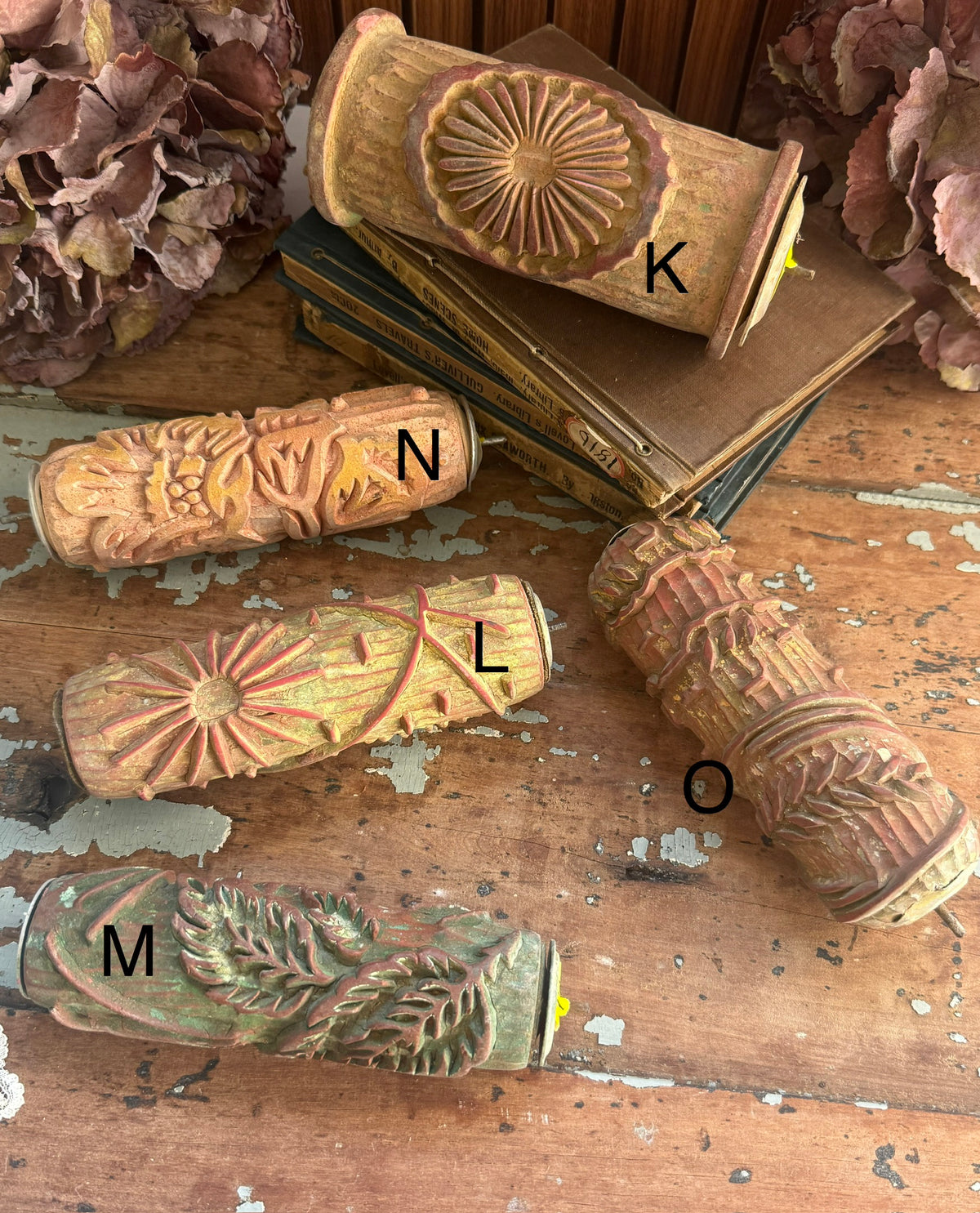 Vintage Wallpaper Roller