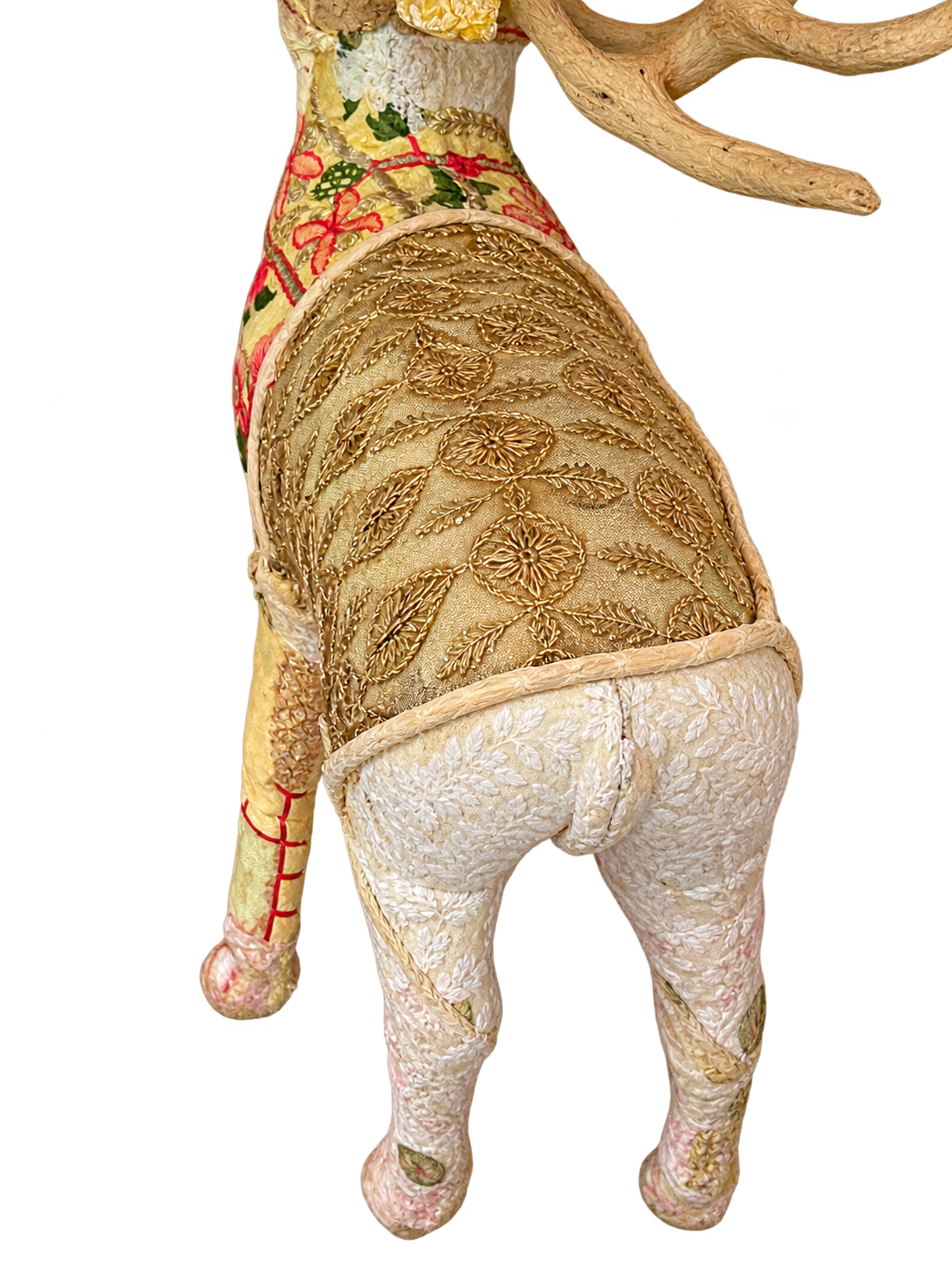 Bavarian Forest Stag Standing  - Sm - Beige Sari