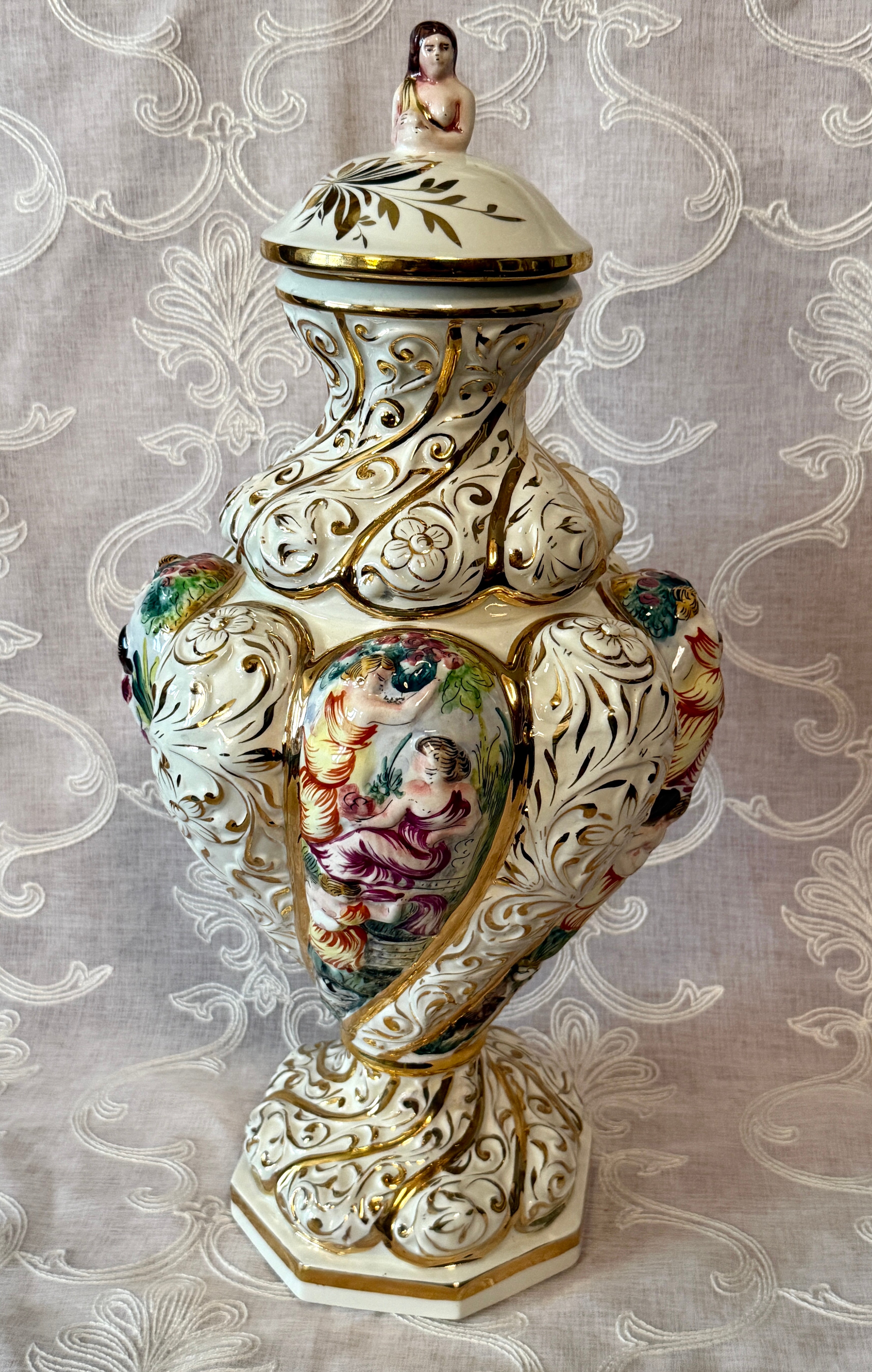 Vintage Italian Capodimonte Rococo Porcelain Lidded Urn – 20"