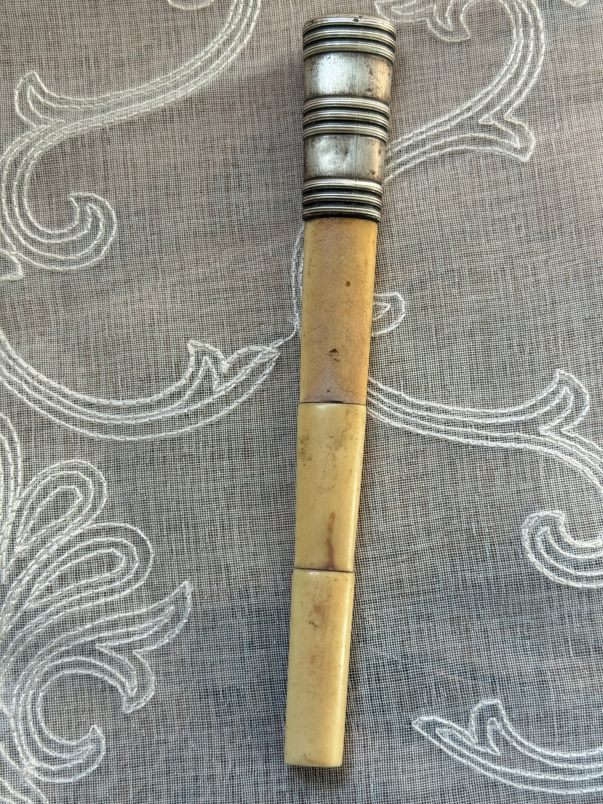 Antique Silver-Tone Parasol Handle – E