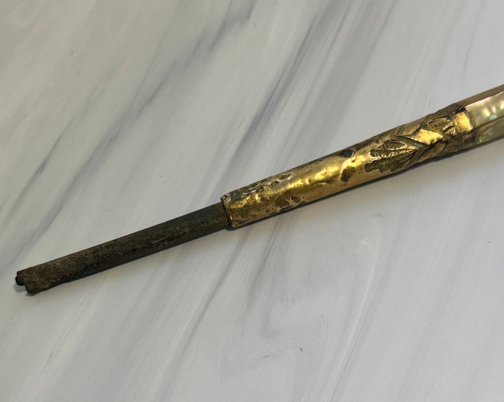 Antique Mother-of-Pearl & Ornate Gilt-Tone Parasol Handle – A1