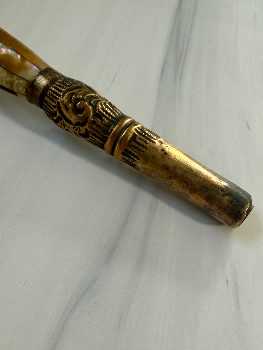 Antique Mother-of-Pearl Parasol Handle with Ornate Floral Gilt-Tone Knob – A3