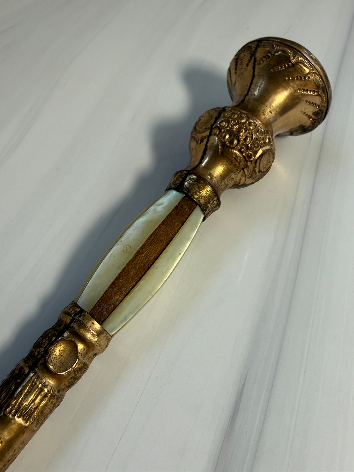 Antique Mother-of-Pearl Parasol Handle with Ornate Gilt-Tone Top – A6