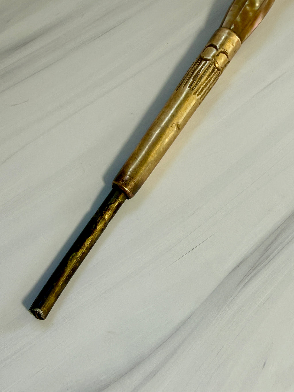 Antique Mother-of-Pearl Parasol Handle with Ornate Gilt-Tone Metalwork – A7