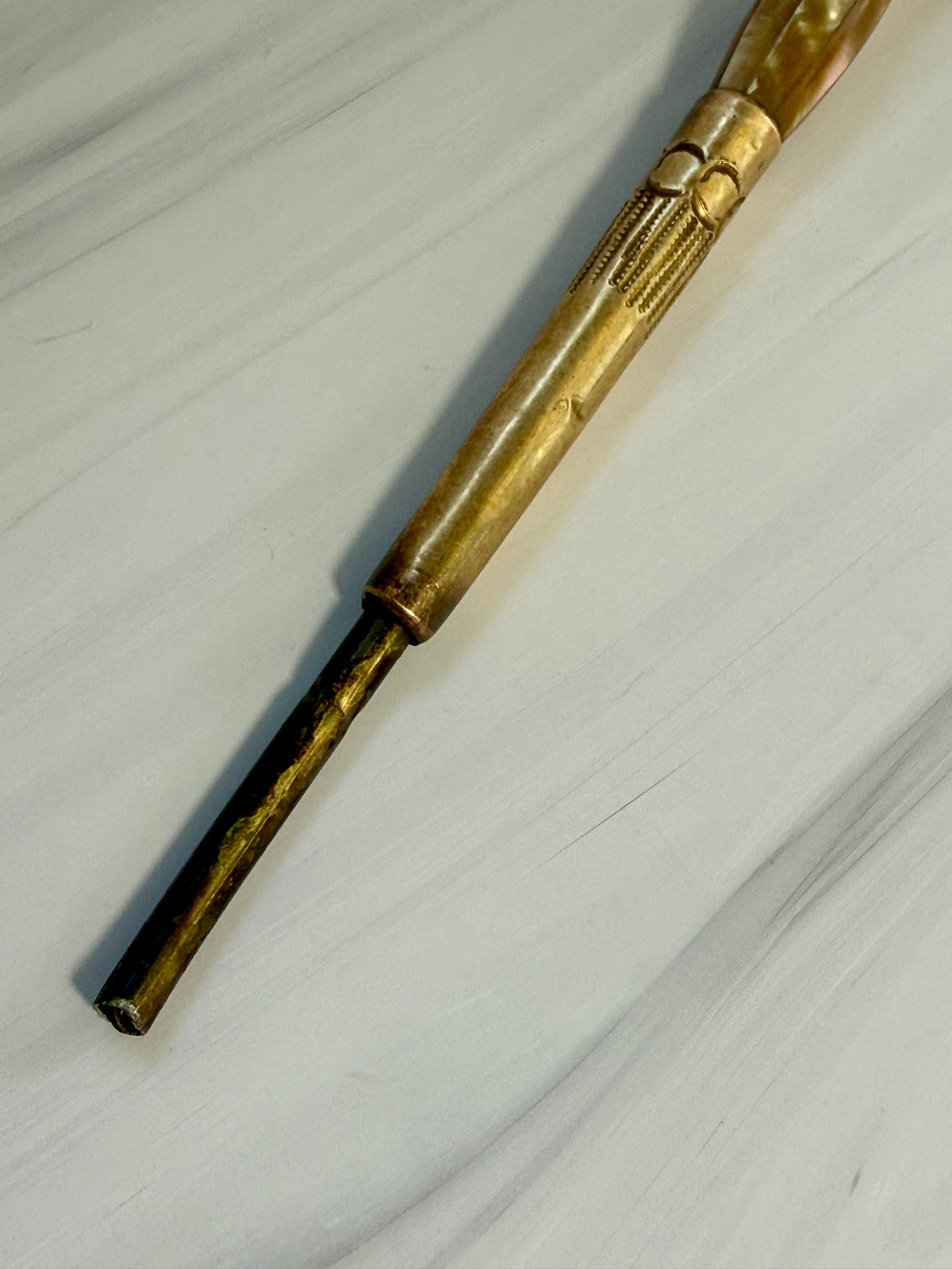 Antique Mother-of-Pearl Parasol Handle with Ornate Gilt-Tone Metalwork – A7