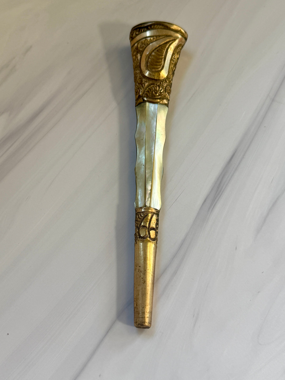 Antique Mother-of-Pearl Parasol Handle with Ornate Gilt-Tone Metalwork – A8